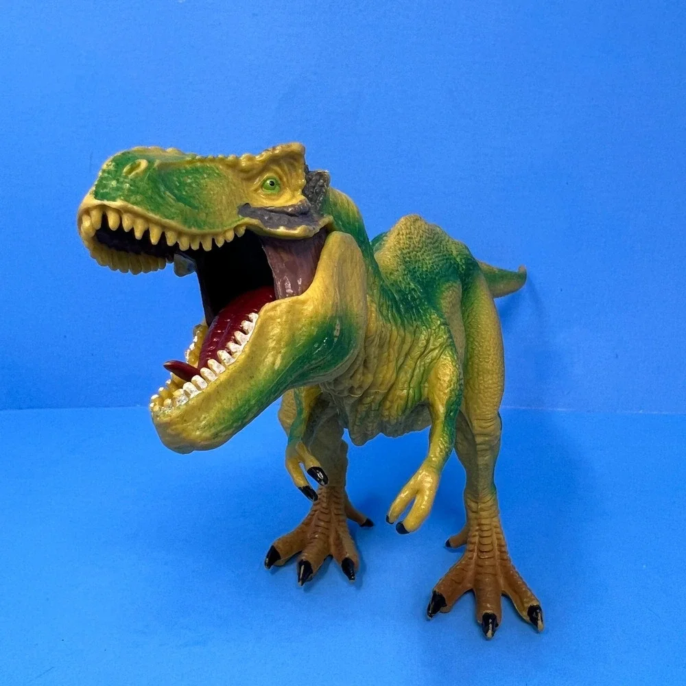 Unbranded Dinosaur Toy Figure Set 8 to 10 Inch Green Orange T Rex Carnotaurus‎
